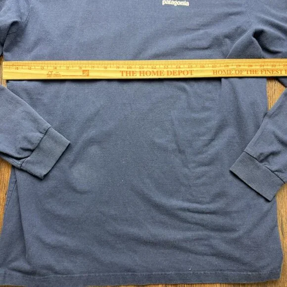 Patagonia Men’s Navy Blue Long Sleeve P-6 Logo Responsibili-Tee Size Extra Large - Picture 5 of 6